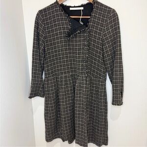 Zara | Dresses | Zara Geometric Green Print Maxi Dress | Poshmark